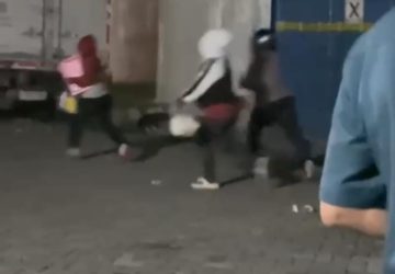 Edy Macan Meledak !!! Pemkot Kota Surabaya Harus Tindak Lanjuti UD Sentosa Seal Yang Nekat Beroperasi Meski Telah Disegel