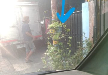 Bau Menyengat & Bahaya Mengintai! Rumah di Surabaya Diduga Jadi Gudang Kimia Ilegal