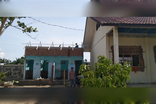 Diduga Tak Ingin Di Konfirmasi Wartawan, Plt Kadisdik Langsa, Terkesan Lepas Tanggung Jawab