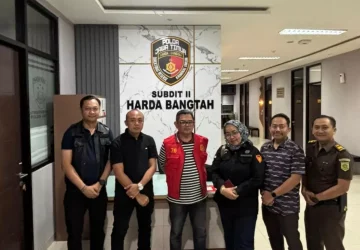 Kejari Surabaya Eksekusi Notaris Lutfi Afandi Terkait Kasus Penipuan